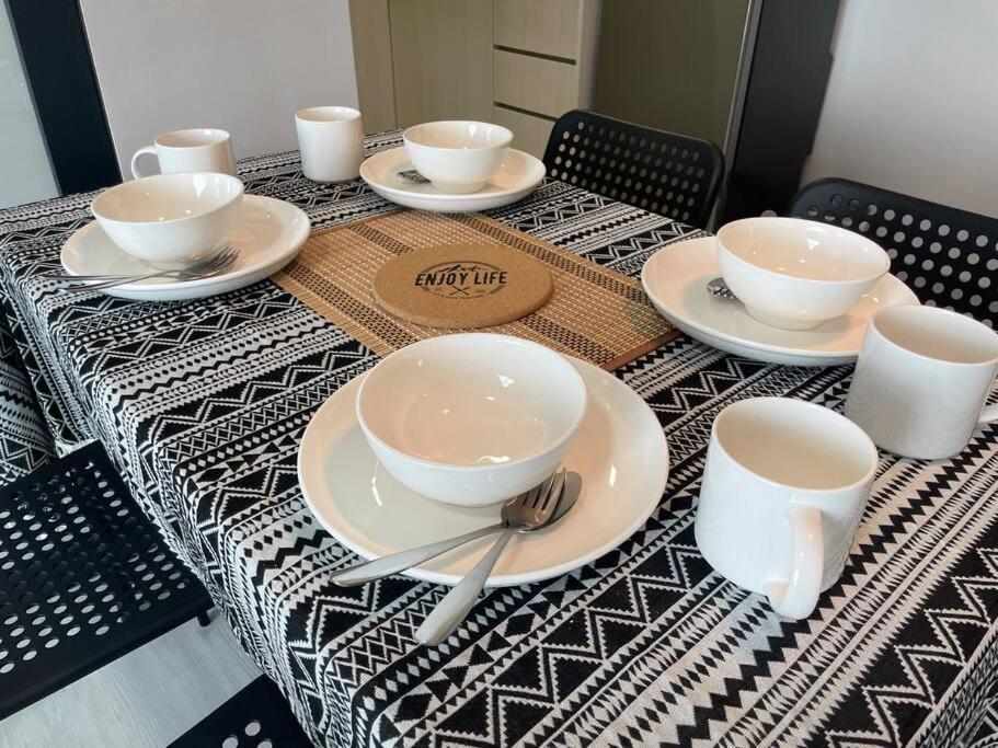 Апартаменти Jesselton Quay,2Br,4-5Pax,Mountain View Кота-Кінабалу Екстер'єр фото